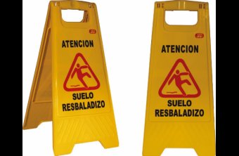 Cartel Atencin suelo resbaladizo